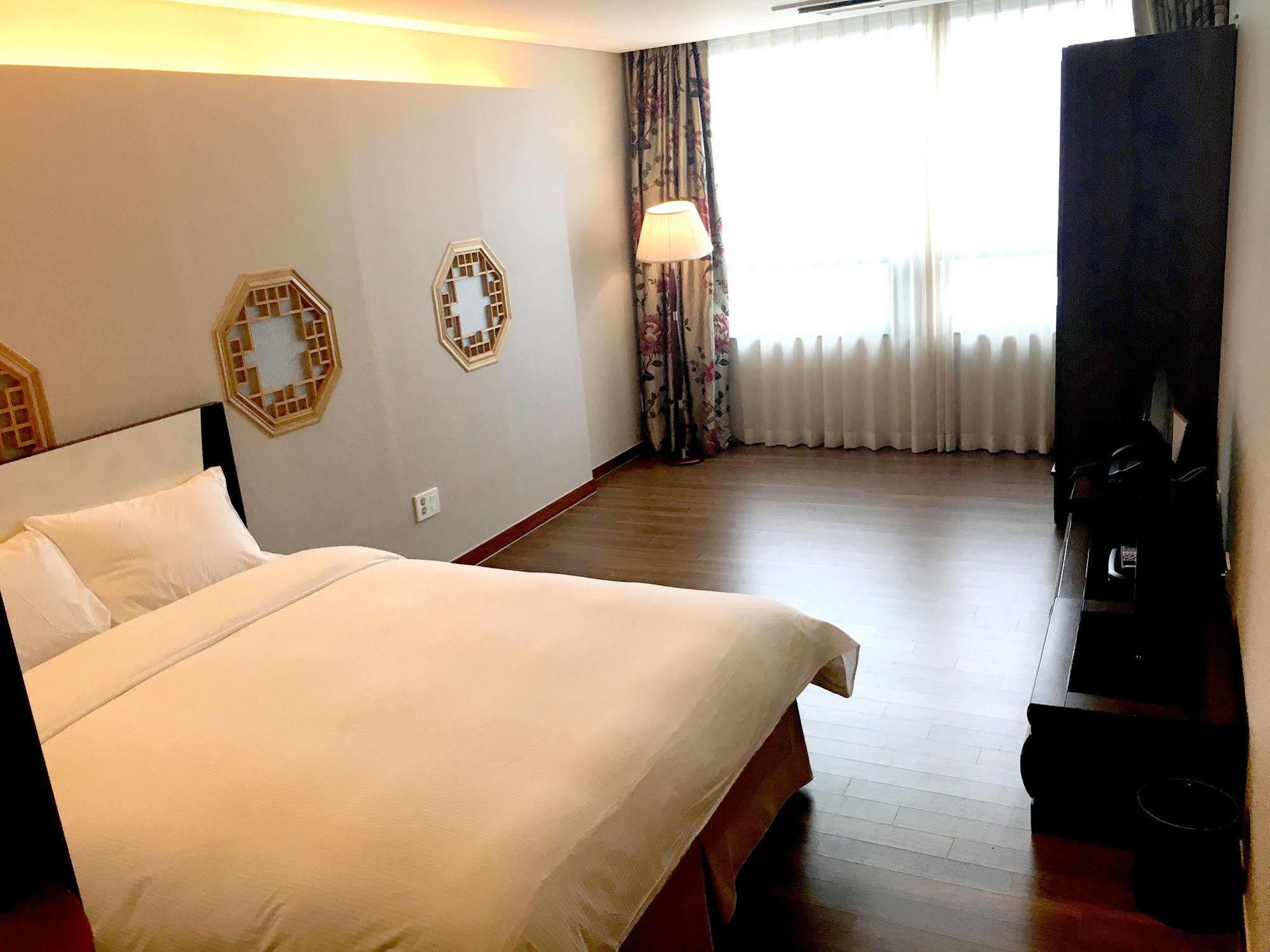 Sun Valley Hotel Yeoju Экстерьер фото